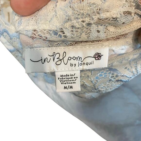 In Bloom by Jonquil Icy Blue Lace Satin Cami Shorts Set M Bridal Sleepwear - Picture 8 of 10